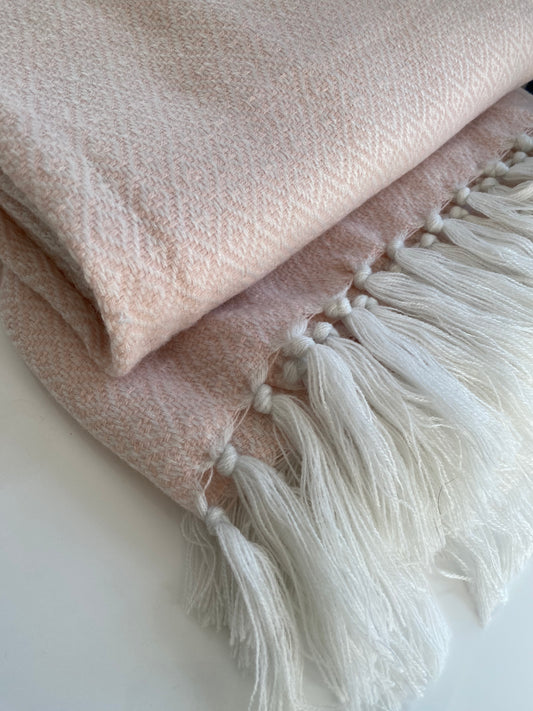 Soft Pink Diamond Design Throw